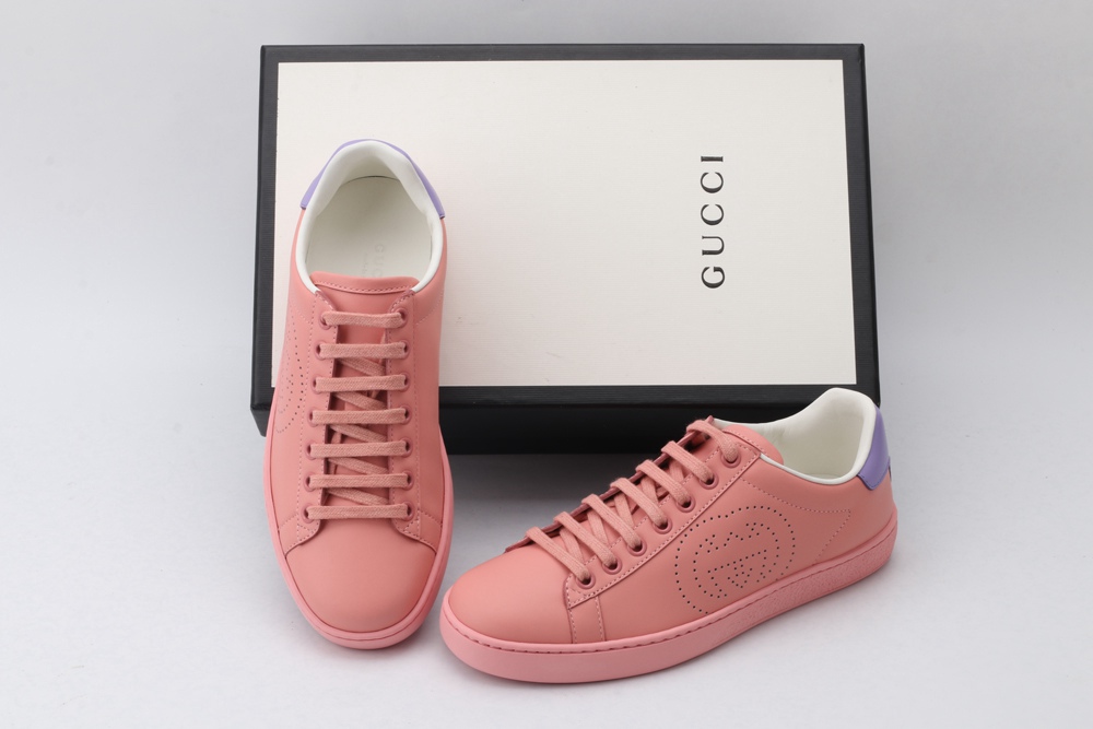 Women s Ace sneaker with Interlocking G